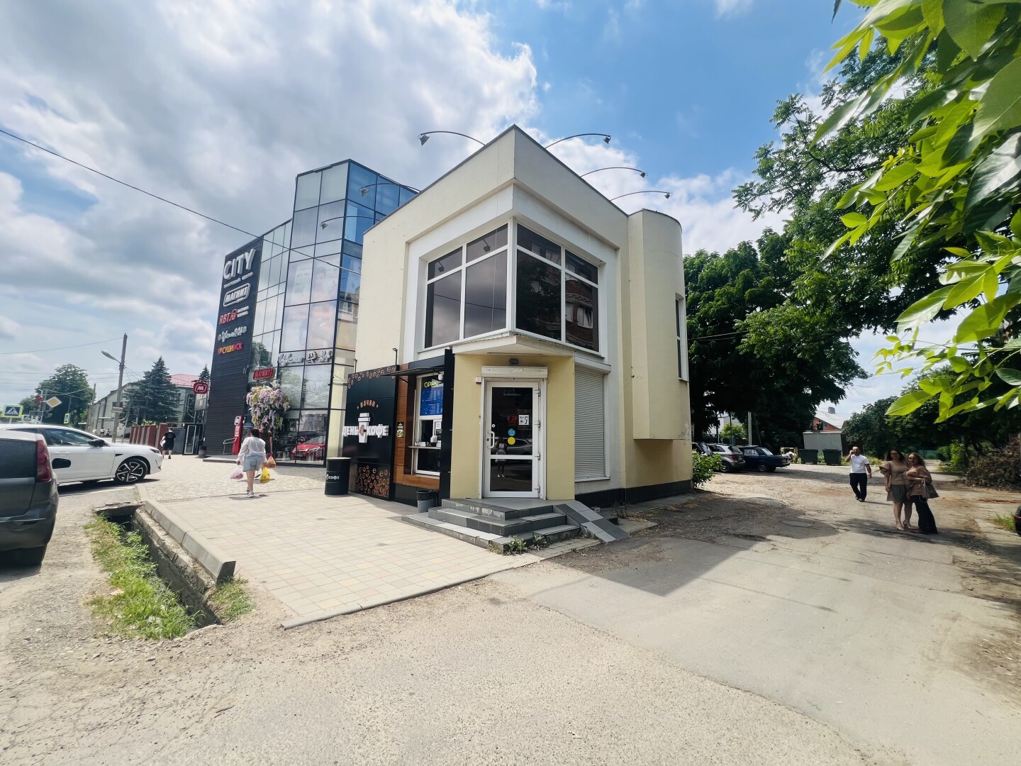 137289435, коммерческая, Апшеронск г., Ворошилова ул.